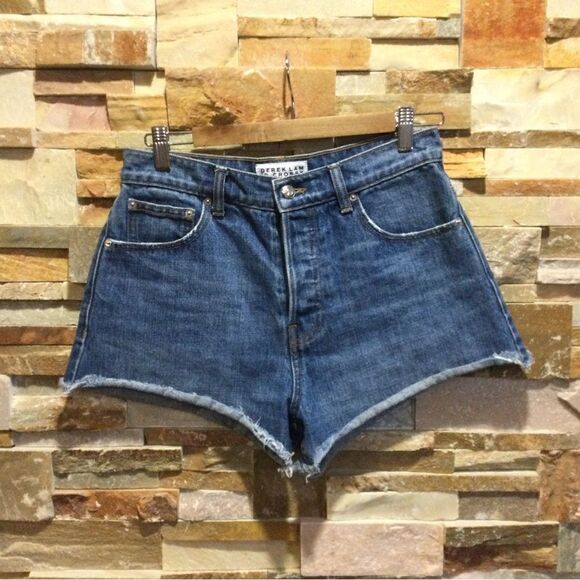 DEREK LAM IO CROSBY Shorts - Picture 1 of 7